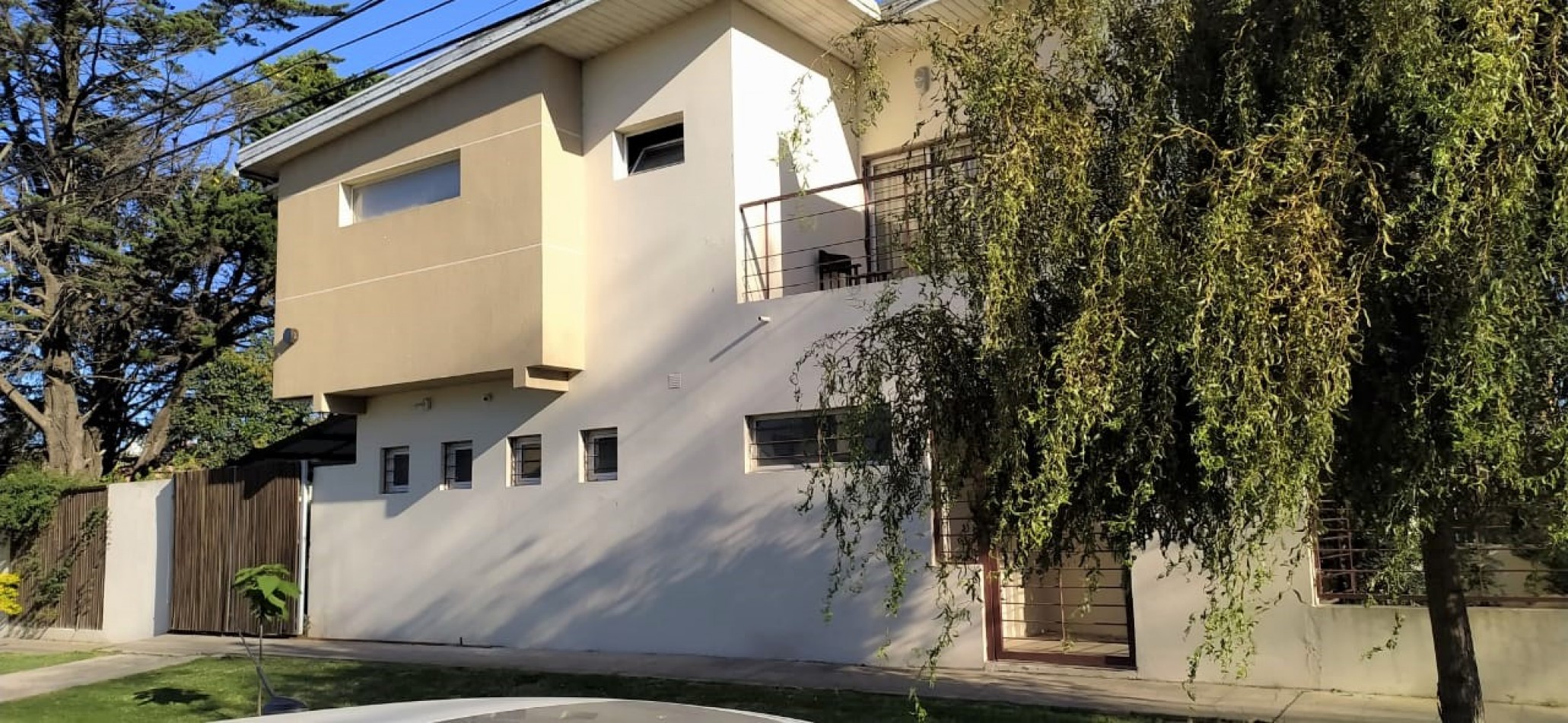 Duplex 4 Ambientes con Parque y Cochera Doble