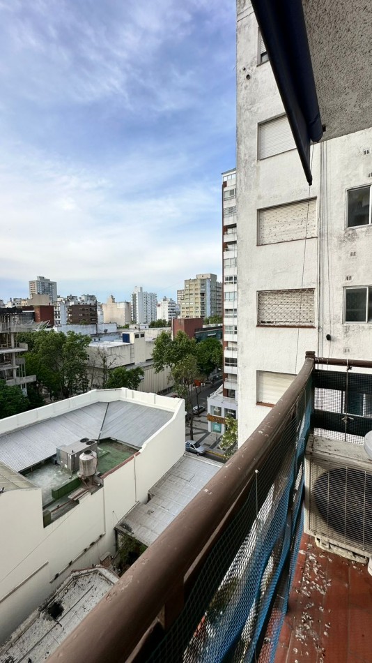 Departamento 2 Ambientes C/frente con Balcon