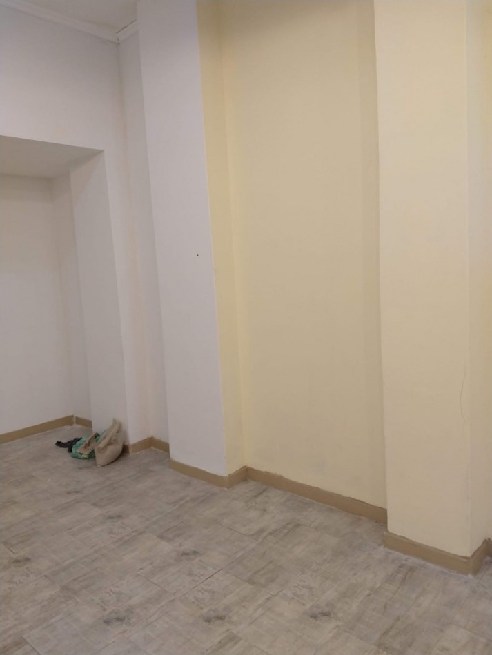 Local Comercial en Alquiler Prox Shopping Los Gallegos