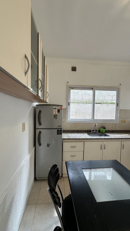 Chalet P.H 3 Ambientes con Parque y Parrilla
