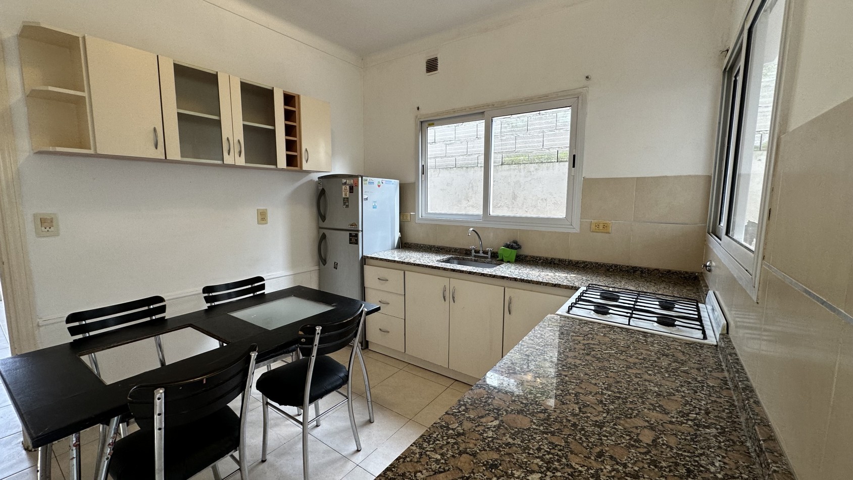 Chalet P.H 3 Ambientes con Parque y Parrilla