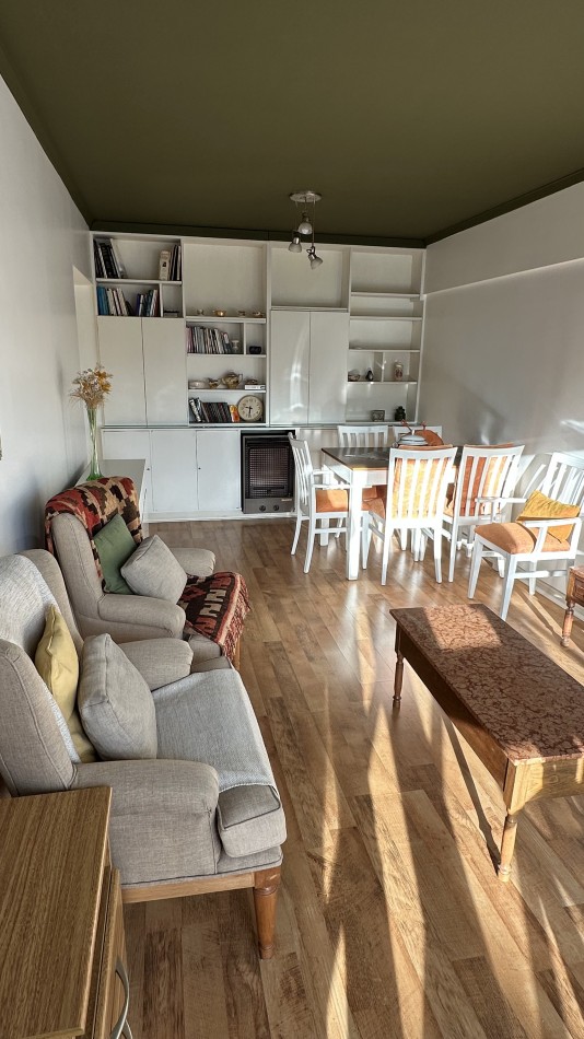 Alquiler Departamento 2 Ambientes con Cochera