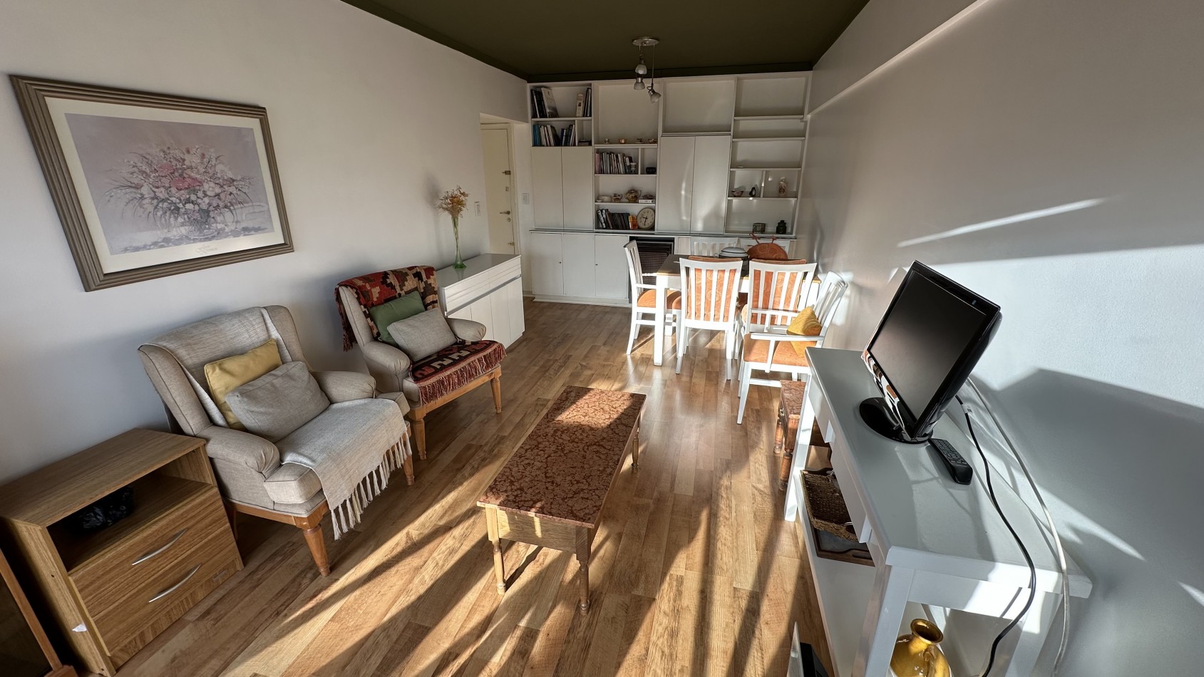 Alquiler Departamento 2 Ambientes con Cochera