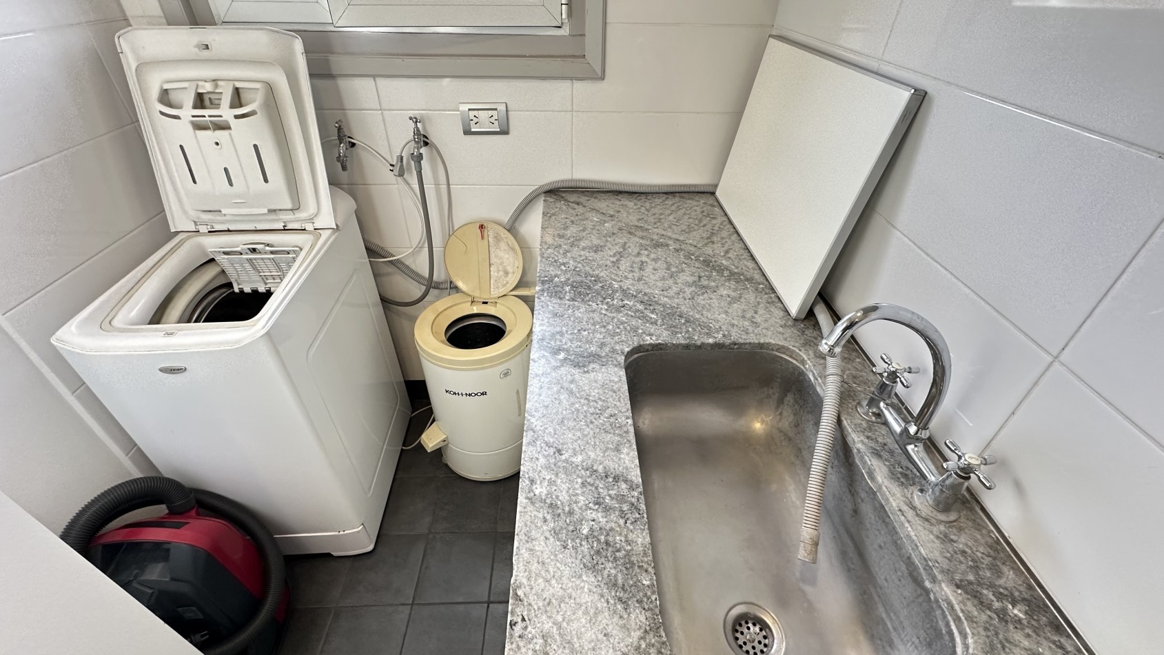 Alquiler Departamento 2 Ambientes con Cochera