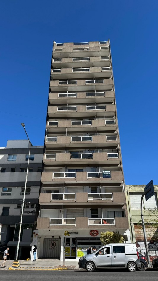 Departamento 1 Ambiente Divisible con Balcon