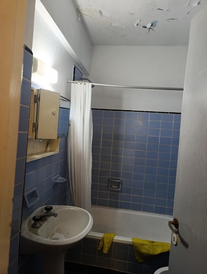 Departamento 3 Ambientes PARA RECICLAR en LA PERLA