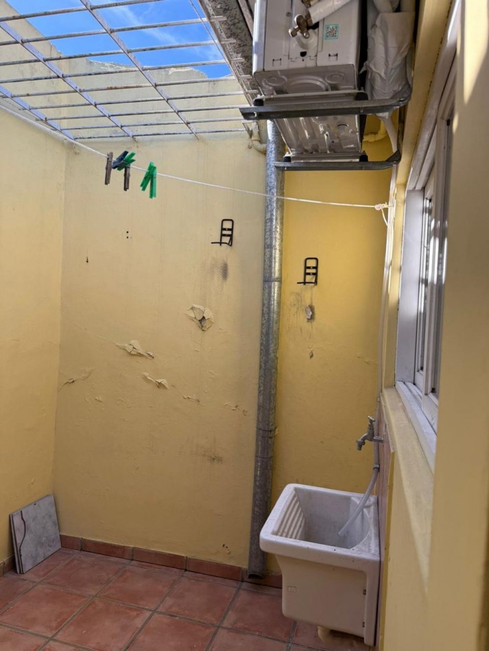 P.H. de 2 Ambientes con Patio