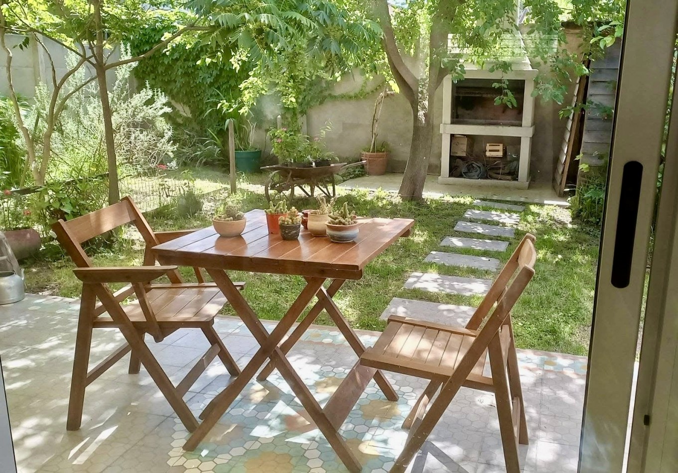 ALQUILER 24 MESES MODERNA CASA 3 AMBIENTES