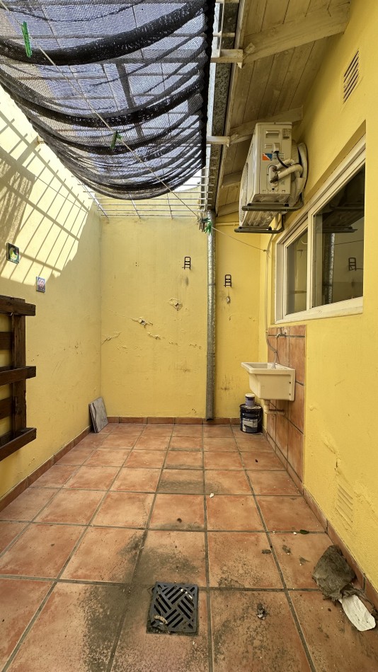 P.H. de 2 Ambientes con Patio