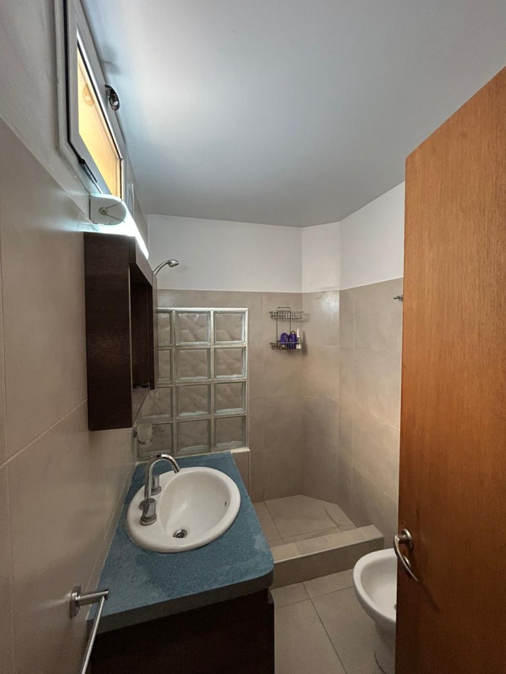 Moderna Casa 3 Ambientes con Entrada Autos (2) 