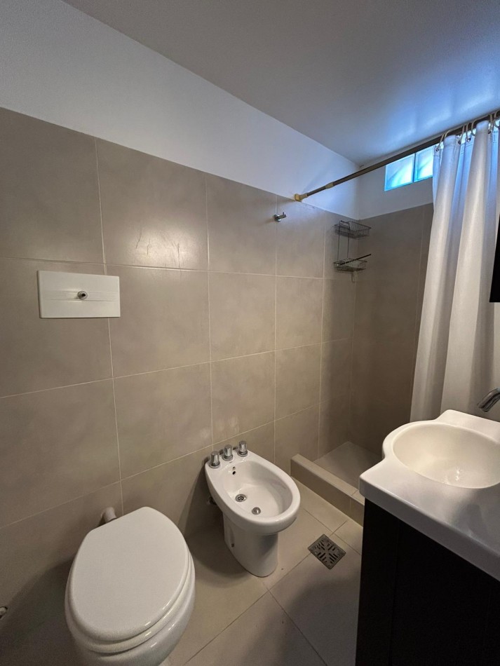 Moderna Casa 3 Ambientes con Entrada Autos (2) 