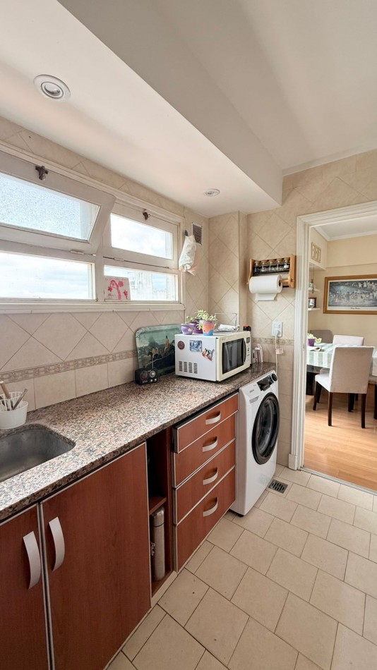 Departamento 3 Ambientes con Cochera