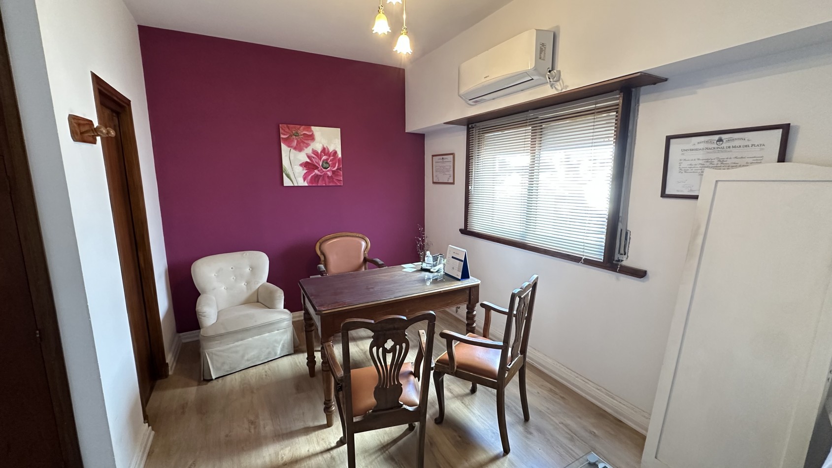 Alquiler Consultorio c/baño Privado