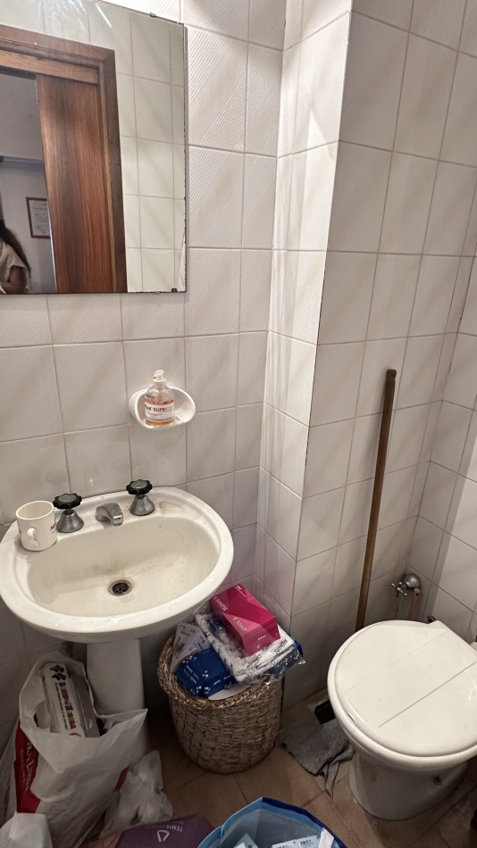 Alquiler Consultorio c/baño Privado