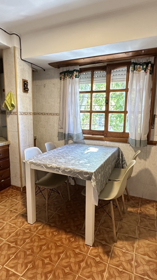 Alquiler PH 2 Ambientes con escritorio y patio