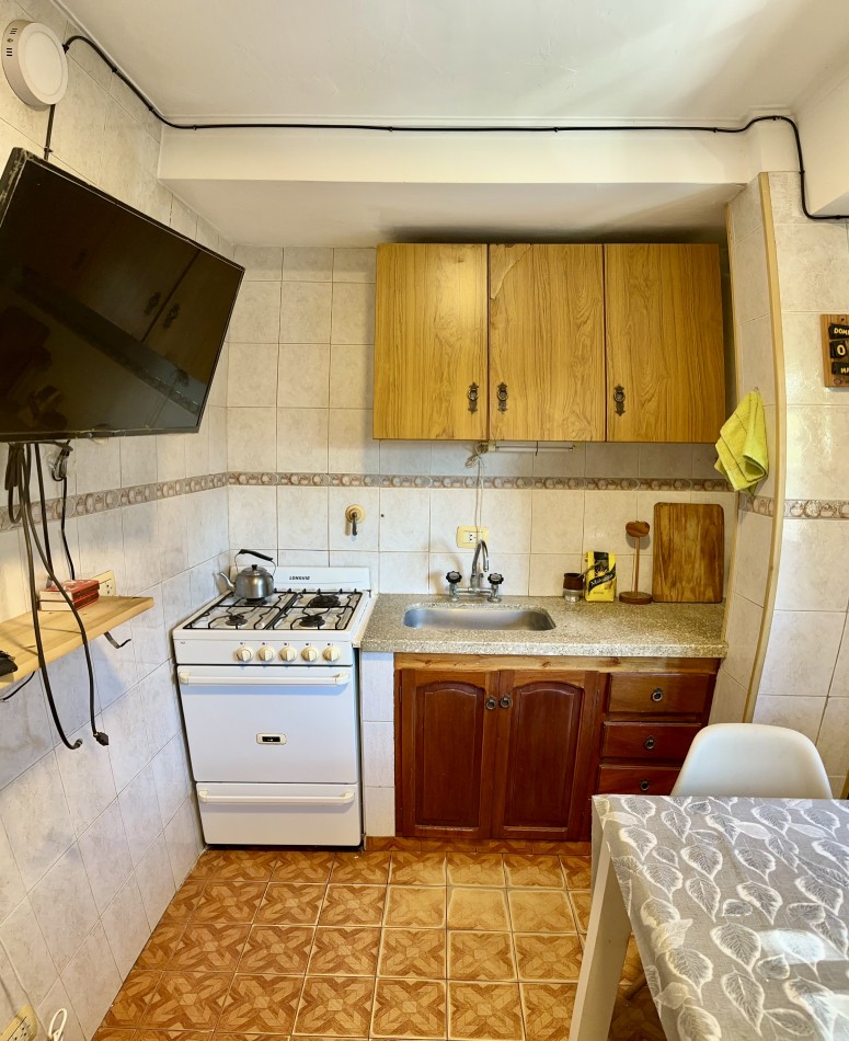 Alquiler PH 2 Ambientes con escritorio y patio