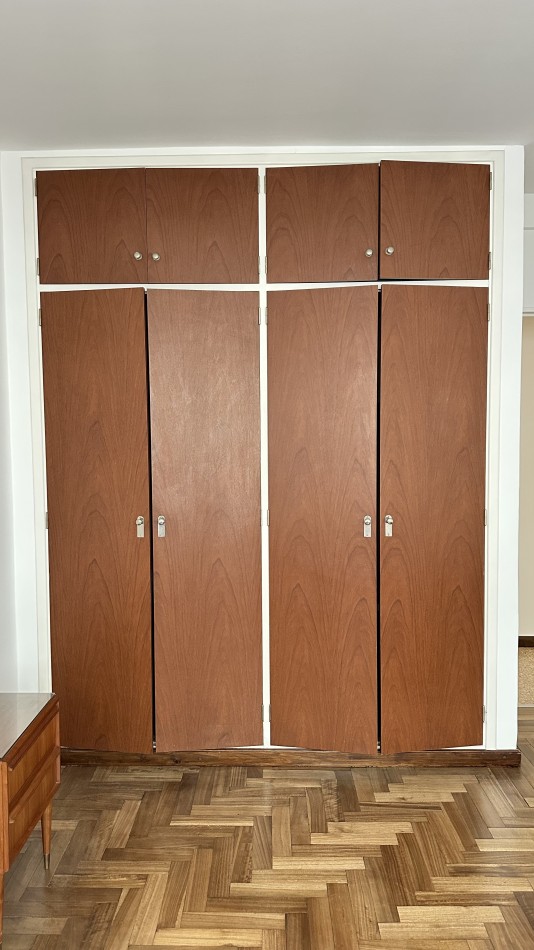 Departamento 2 Ambientes con Balcon cerrado