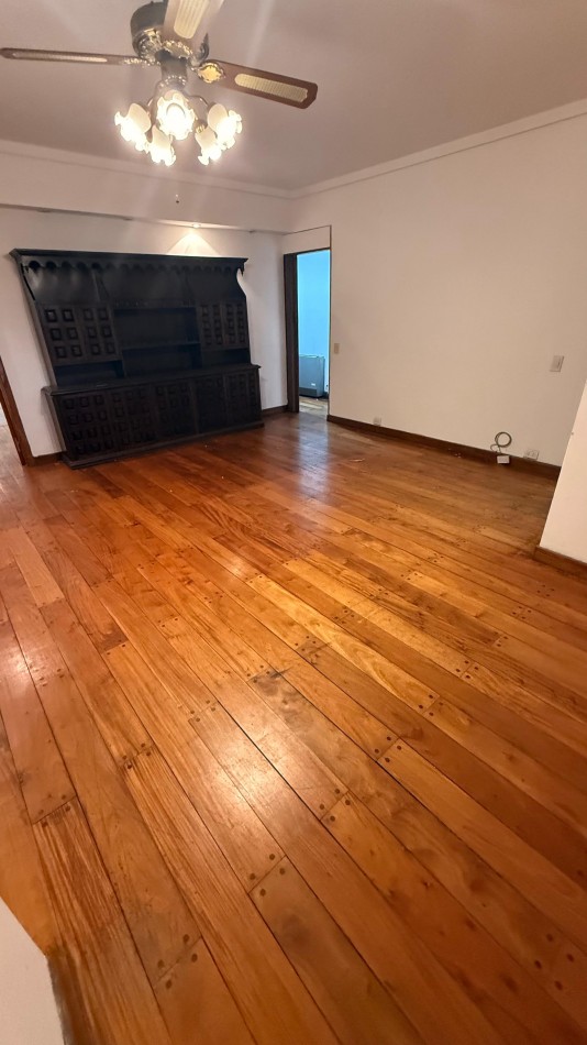 Departamento 3 Ambientes con Cochera en La Perla