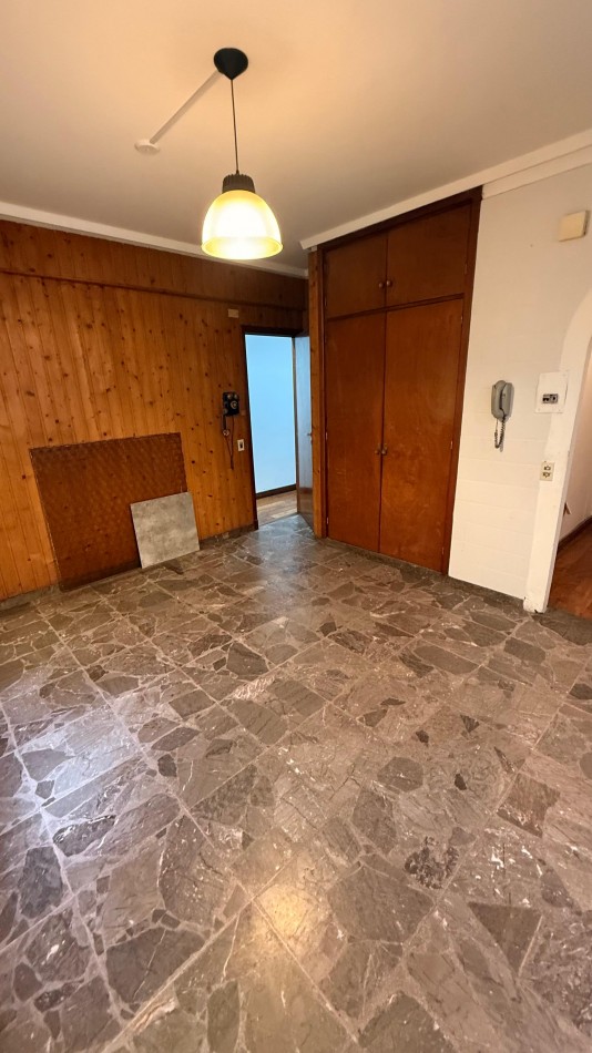 Departamento 3 Ambientes con Cochera en La Perla