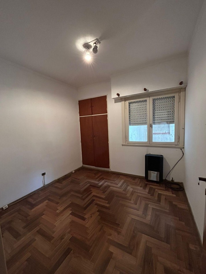 Departamento 2 Ambientes con Balcon y Vista Lateral al Mar