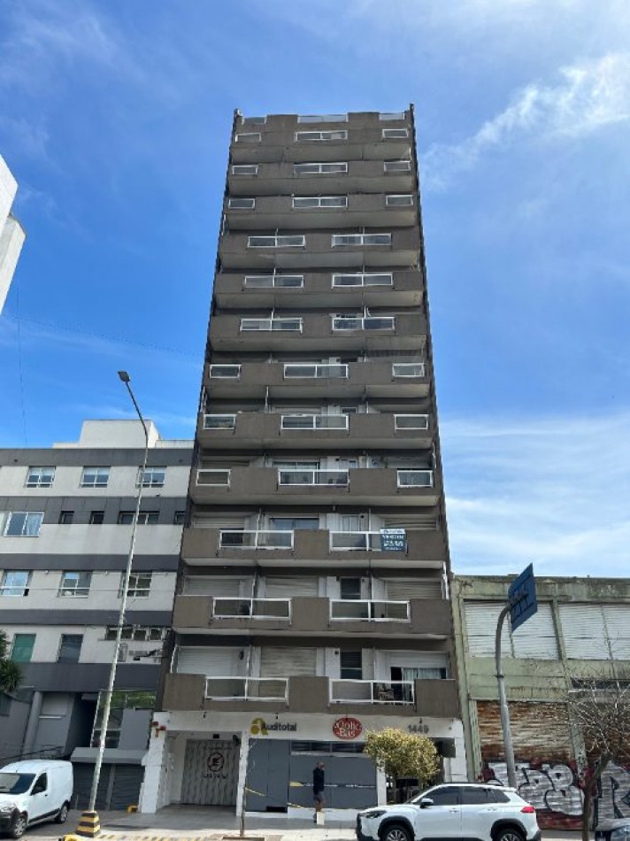 Departamento 1 Ambiente Divisible con Balcon