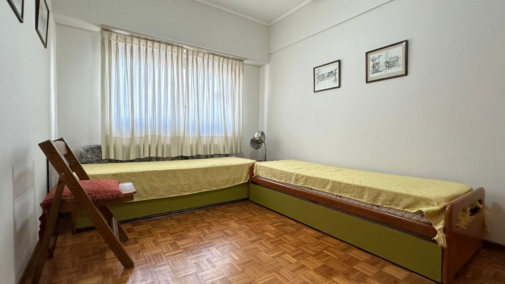 Departamento 3 Ambientes a la Calle con Balcon 