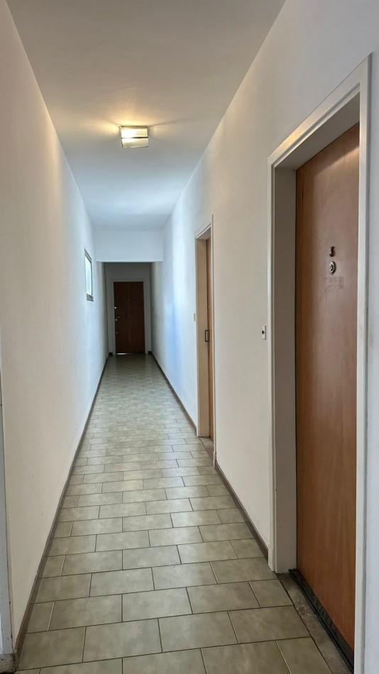 Departamento 3 Ambientes a la Calle con Balcon 