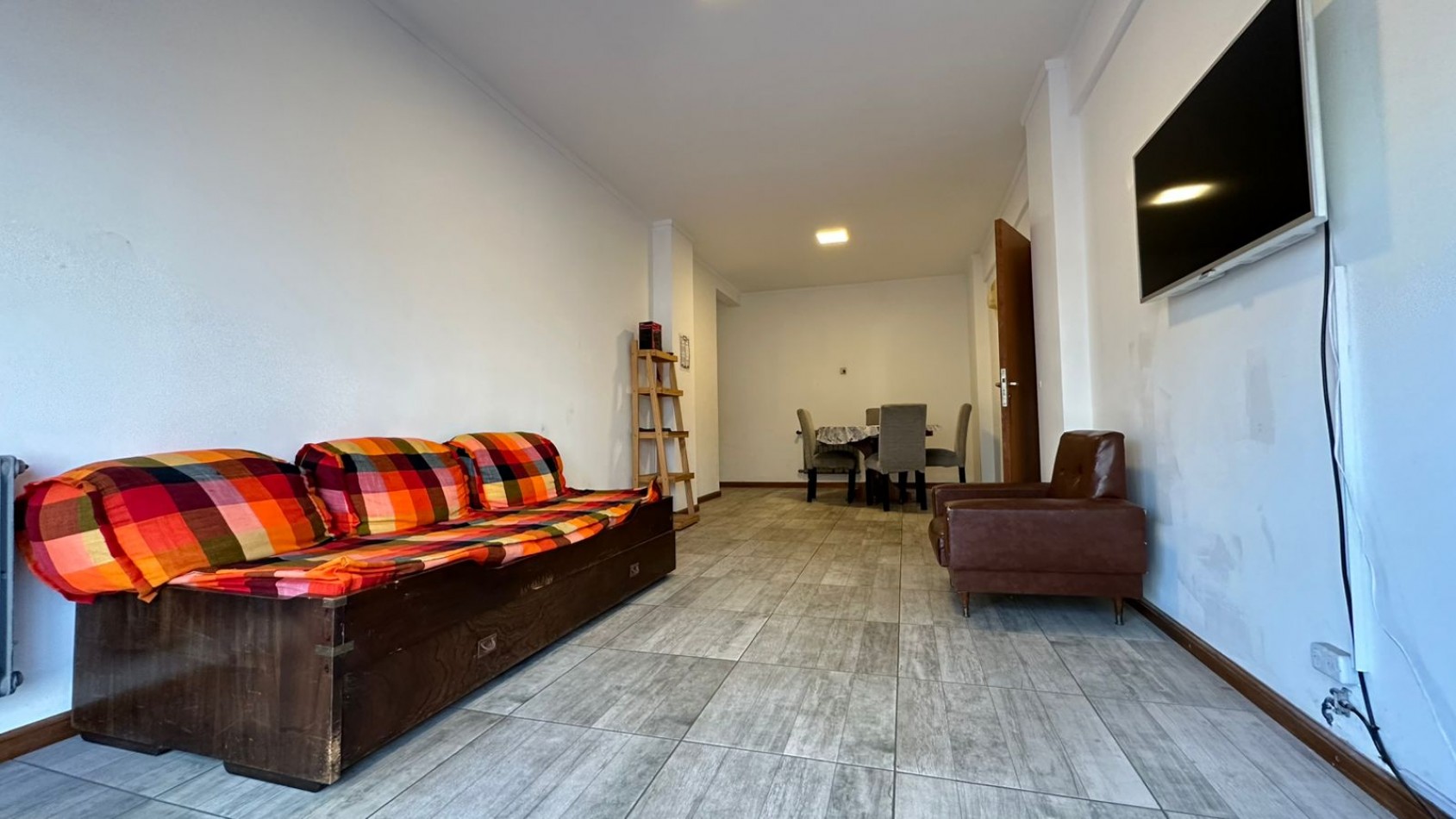 Departamento de 3 Ambientes c/Dep Servicio y Cochera