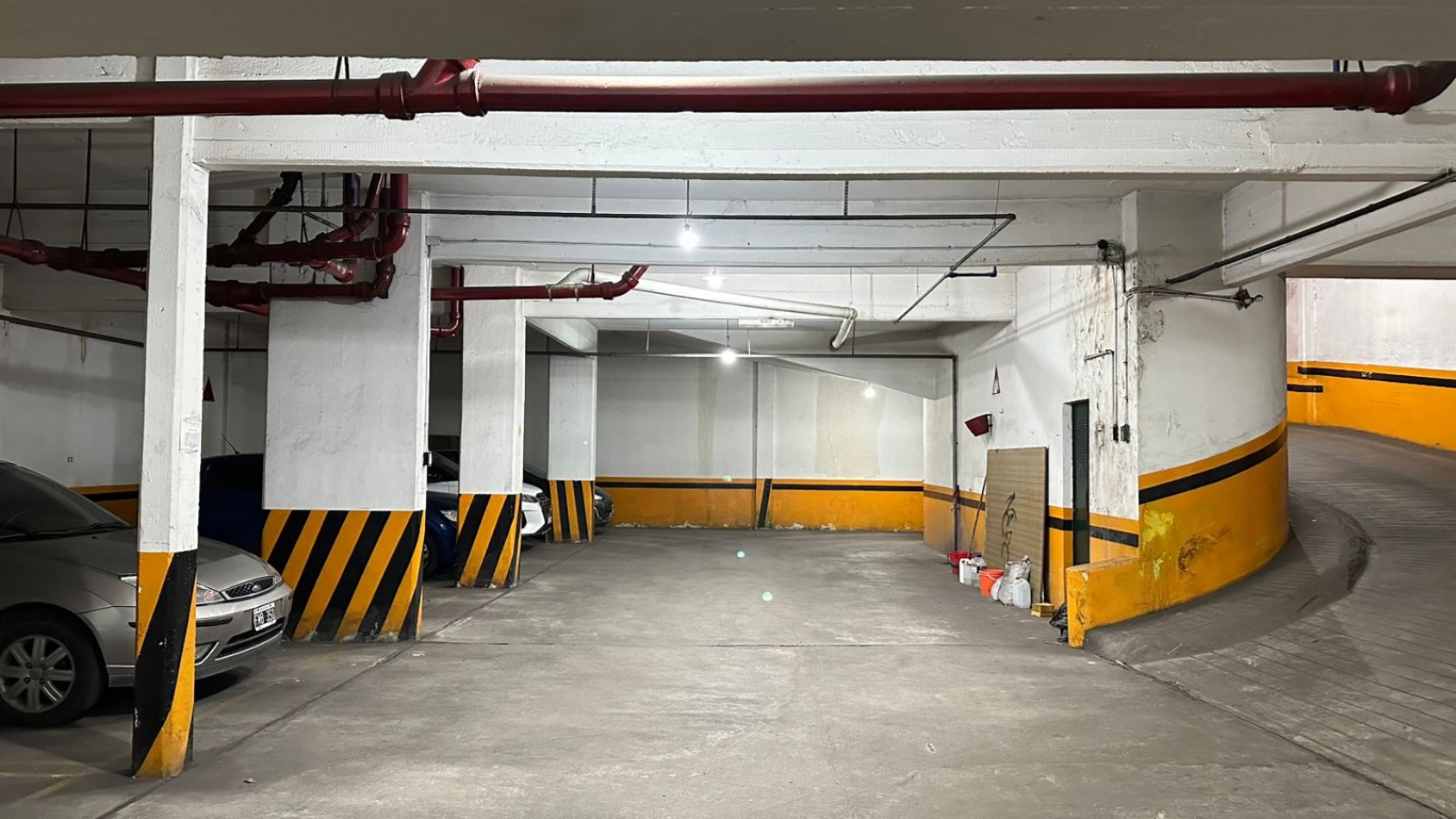Departamento de 3 Ambientes c/Dep Servicio y Cochera