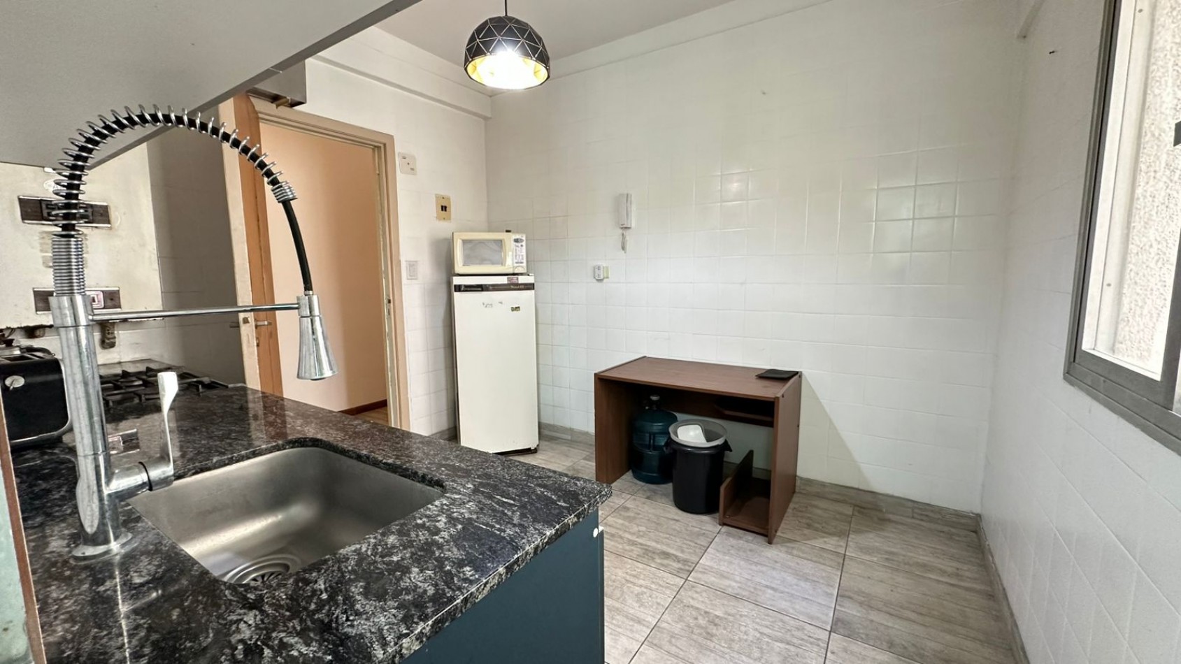 Departamento de 3 Ambientes c/Dep Servicio y Cochera