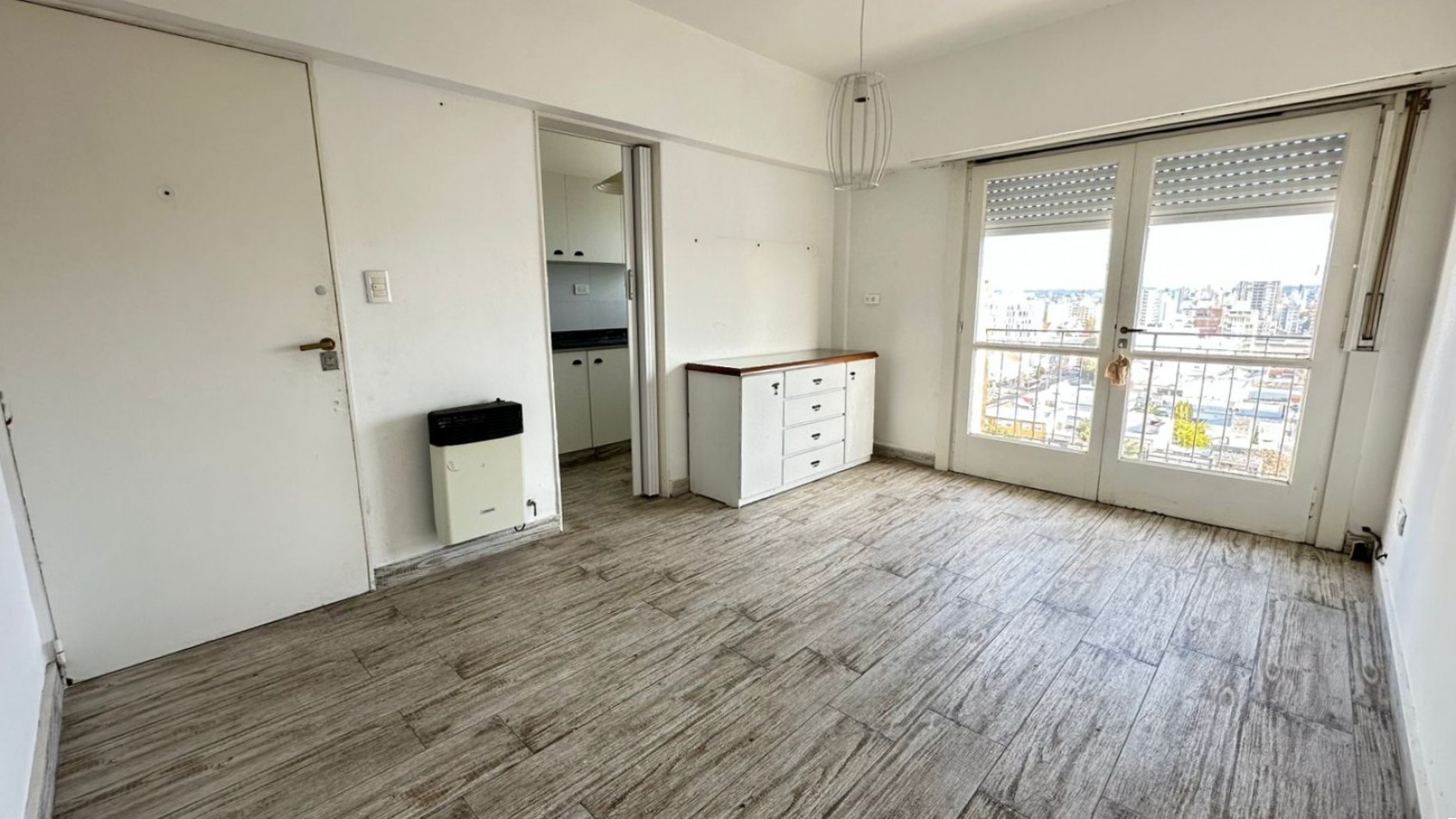 Departamento de 4 Ambientes con Balcon 