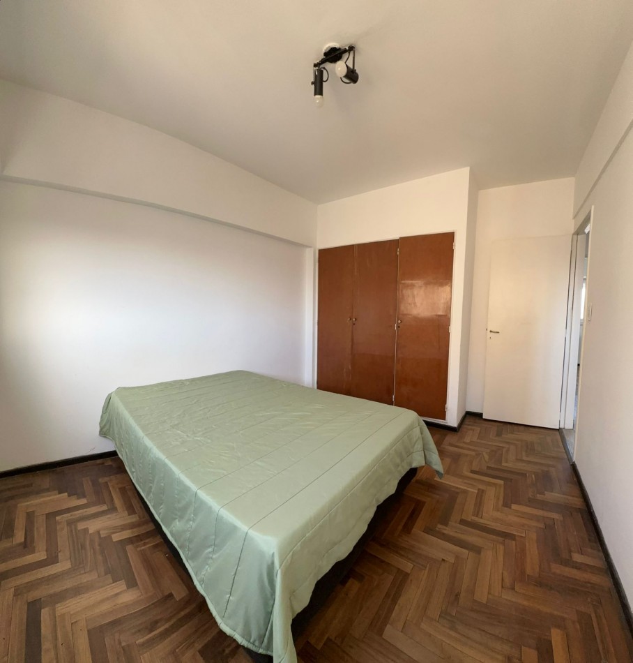 Departamento de 4 Ambientes con Balcon 