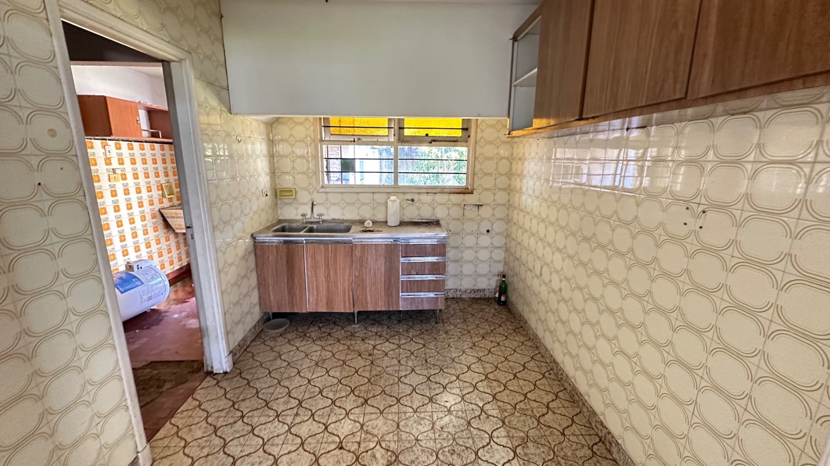 Chalet de 3 Ambientes con Garaje Doble y Parque