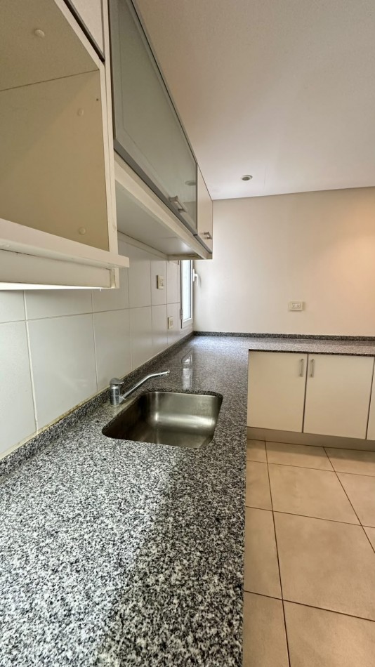 Departamento 2 Ambientes con Baulera