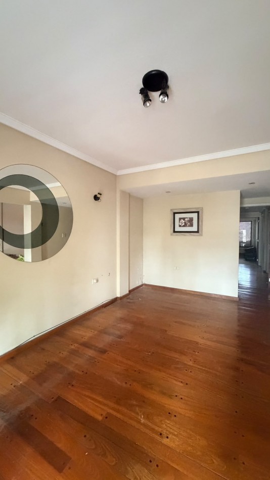 Departamento 4 Ambientes con Cochera en Plaza Mitre
