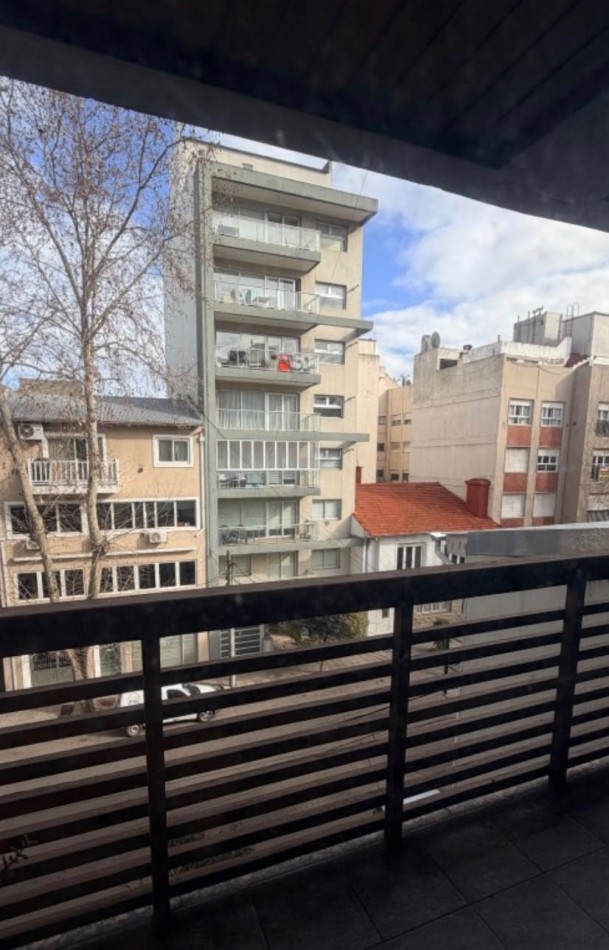 Departamento 4 Ambientes con Cochera en Plaza Mitre