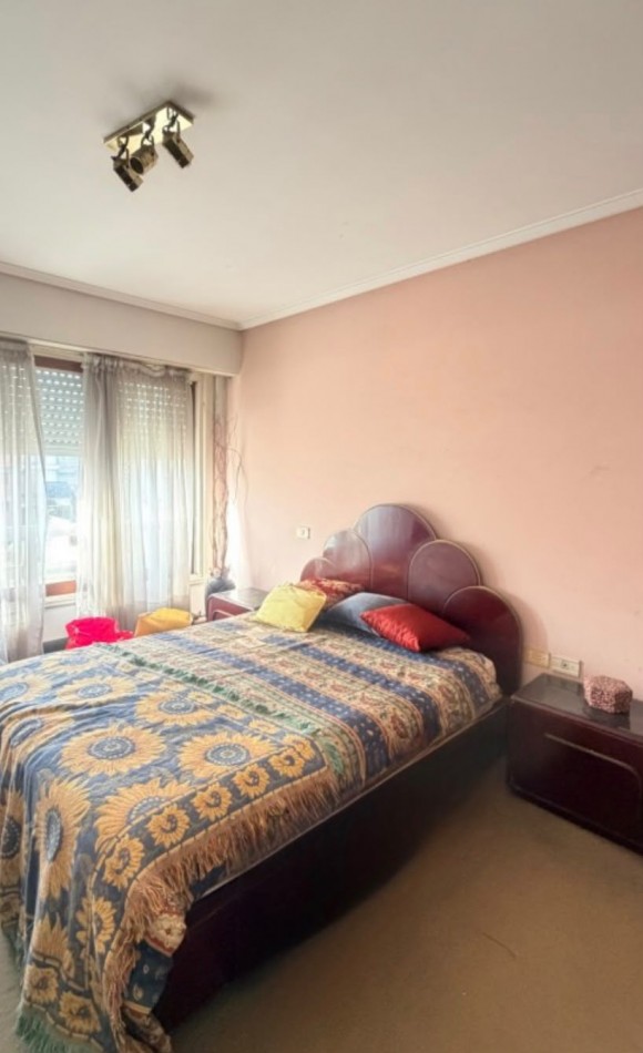 Departamento 4 Ambientes con Cochera en Plaza Mitre