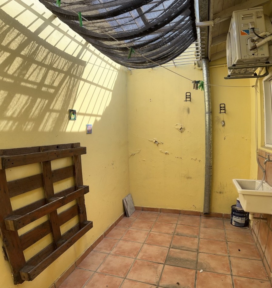 P.H. de 2 Ambientes con Patio