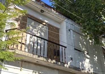 Alquiler PH 2 Ambientes con escritorio y patio